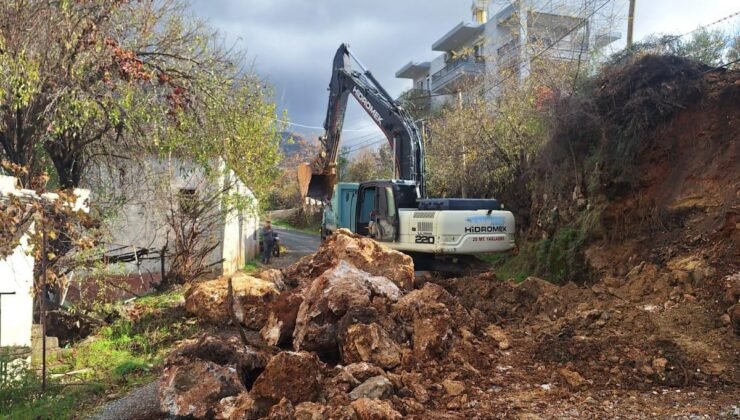 Alanya Belediyesi Yağış Mesaisinde