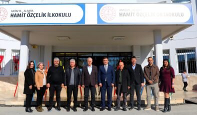 Başkan Özçelik Babasının Anıldığı Vefa Programına Katıldı