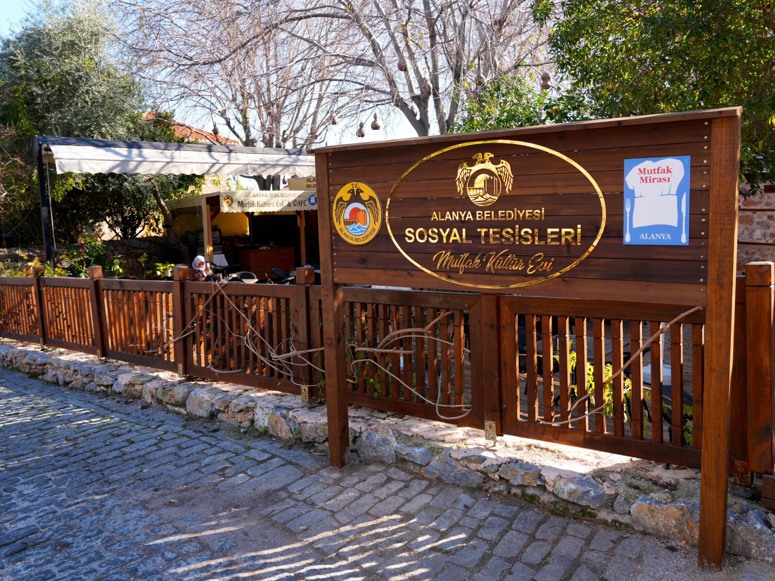 Alanya Belediyesi Mutfak Kültür Evi Yenilenen Yüzü Ve Uygun Fiyatlarla Hizmet Başladı