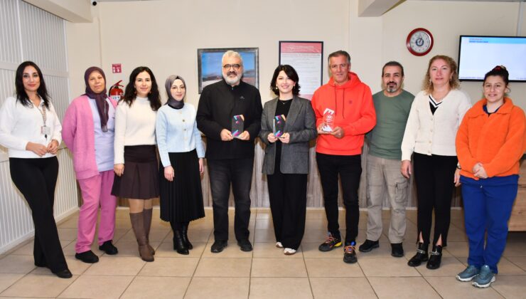 Mahmutlar Semt Polikliniği’nde Masa Tenisi Turnuvası