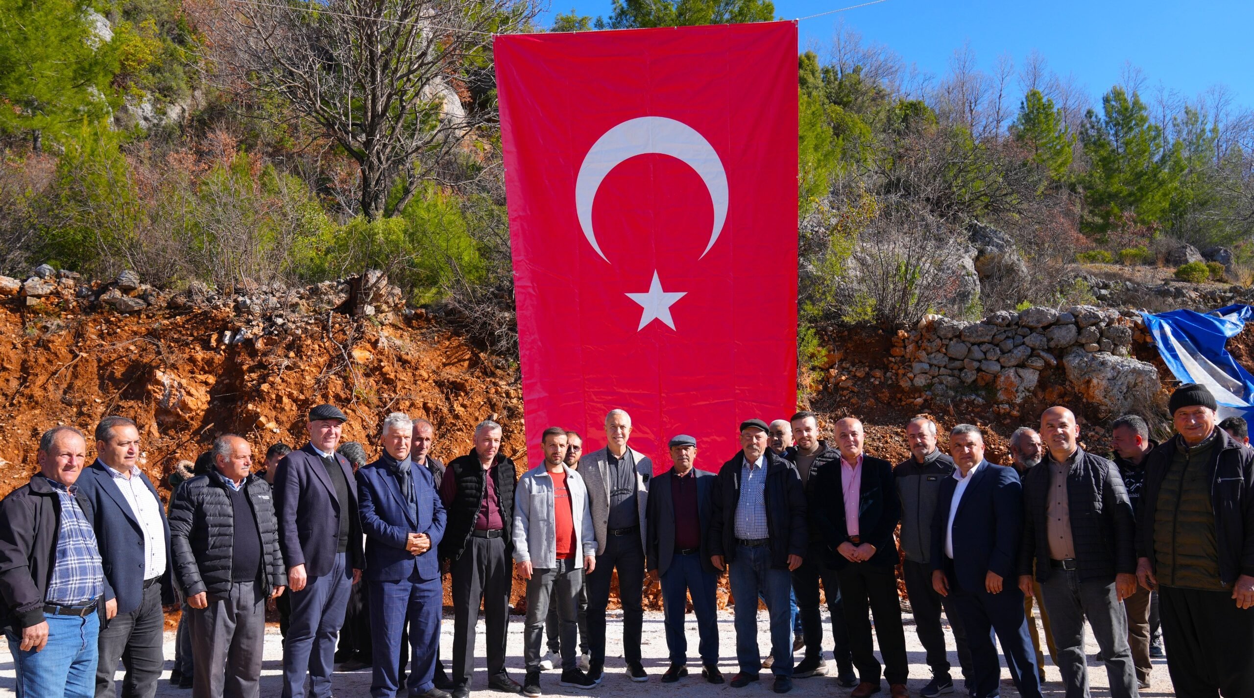 Başkan Özçelik’ten Bademağacı’na Müjdeler