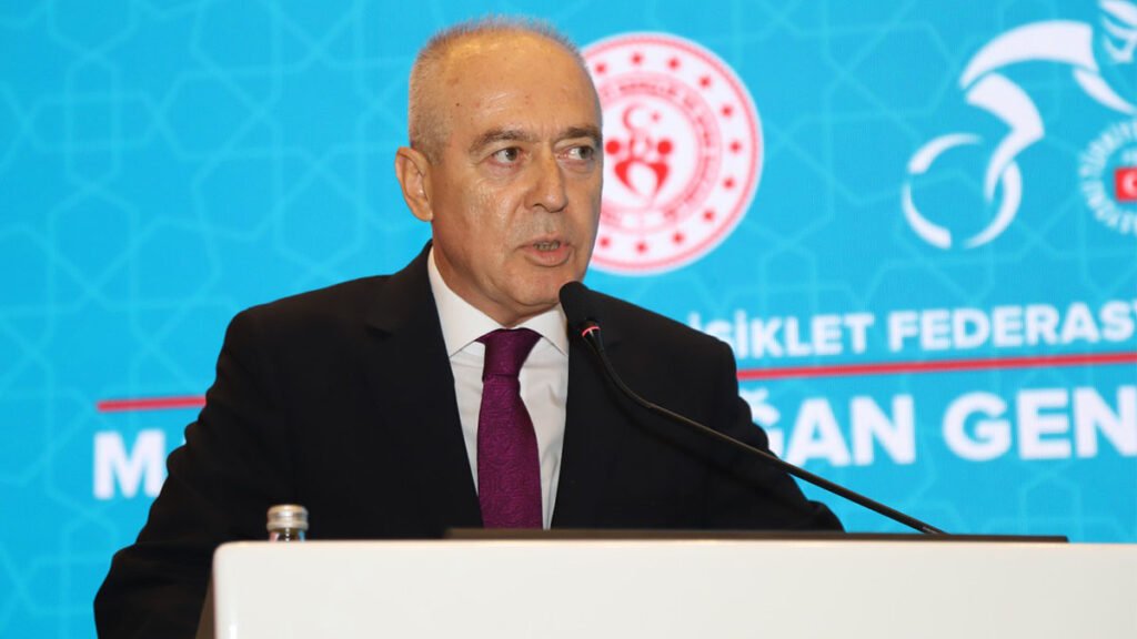 Emin Müftüoğlu Liderliğinde Bisiklet Sporu Alanya'da Zirvelere Taşınıyor - Mega TV eminmuftuogluyenidenbaskan - Mega TV