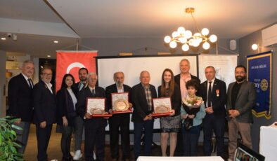 Alanya Rotary Kulübü Meslek Başarılarını Taçlandırdı