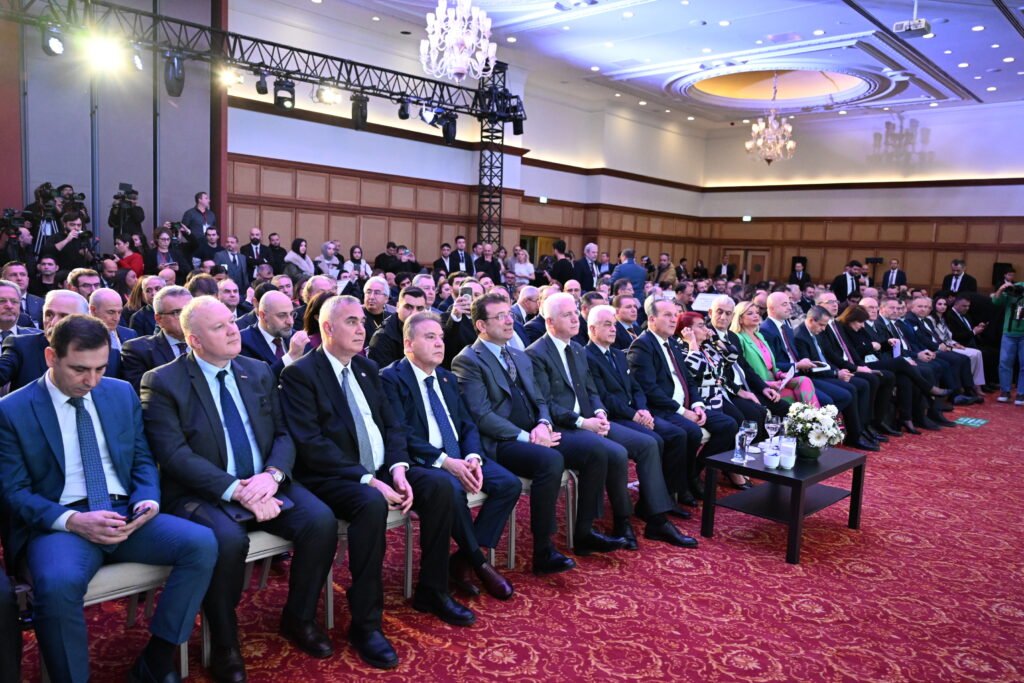 Başkan Böcek, EMITT 2025’te Antalya’yı Tanıtıyor - Mega TV Baskan Bocek EMITT 2025te Antalyayi tanitiyor 15 - Mega TV