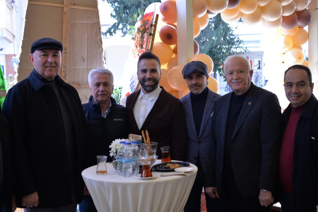 Bulent Kandemir Ayaz Karabay Nuri Demir ve Ekibi - Mega TV