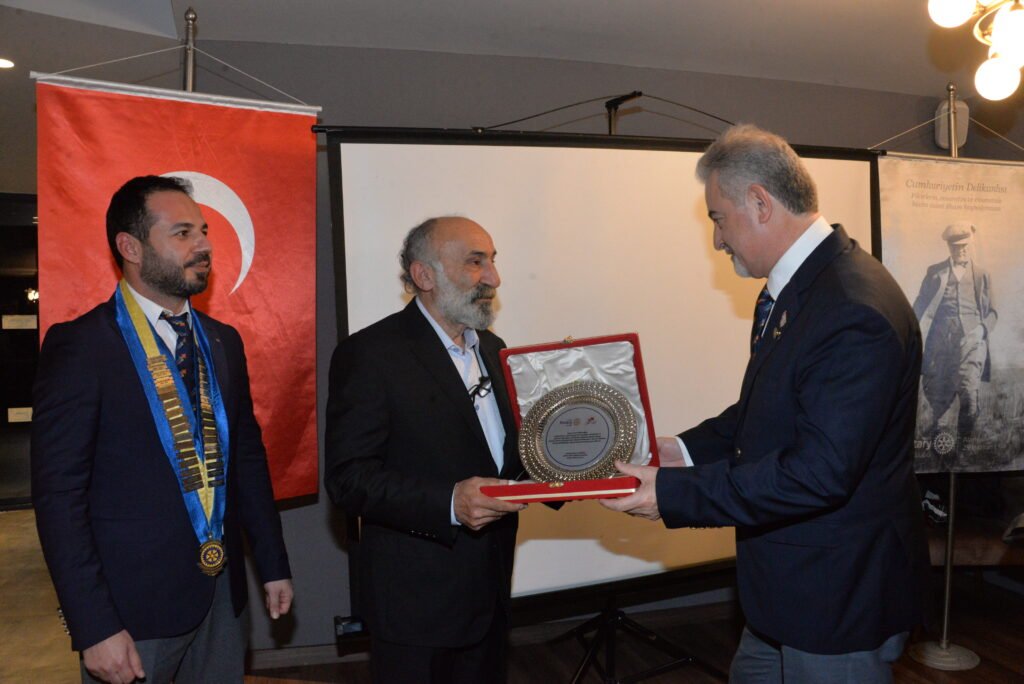 Dr. Erkan Yavuz Asim Hidiroglu Ayhan Gedikoglu eklenebilir - Mega TV