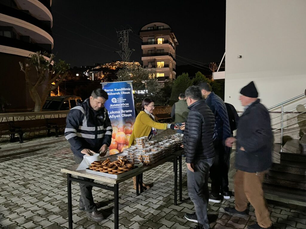 Büyükşehir'den Berat Kandili'nde Lokma İkramı - Mega TV WhatsApp Image 2025 02 13 at 22.54.15 - Mega TV