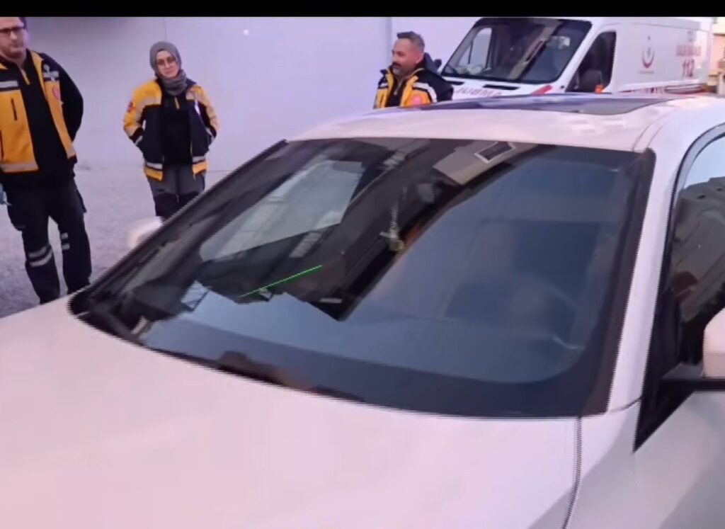 Alanya’nın Tanınmış Avukatı Trafikten Men! - Mega TV WhatsApp Image 2025 02 24 at 12.53.49 - Mega TV