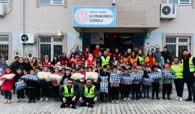 Alanya Sevdalıları Derneği’nden Miniklere Anlamlı Ziyaret