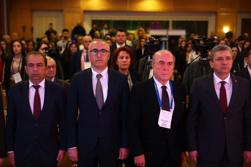 ‘Surdurulebilir Gelecek Icin Cevre Egitimi Kongresi basladi 3 - Mega TV