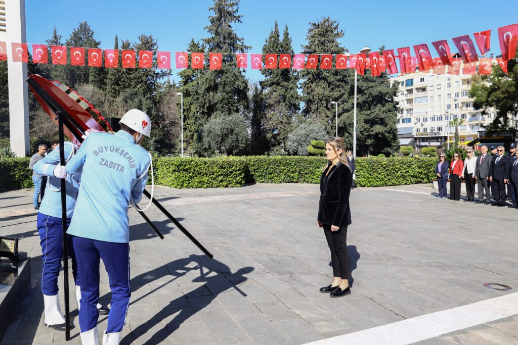 Antalya Buyuksehir Belediyesinde Canakkale Zaferinin 110uncu Yili Anildi 8 - Mega TV