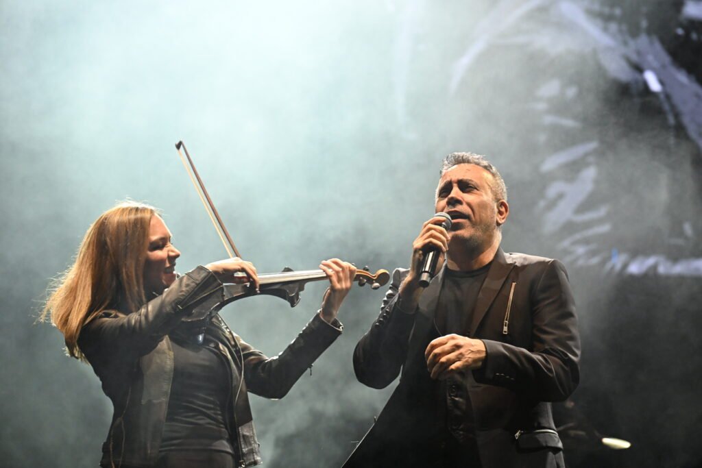 HALUK LEVENT KONSER 9 - Mega TV