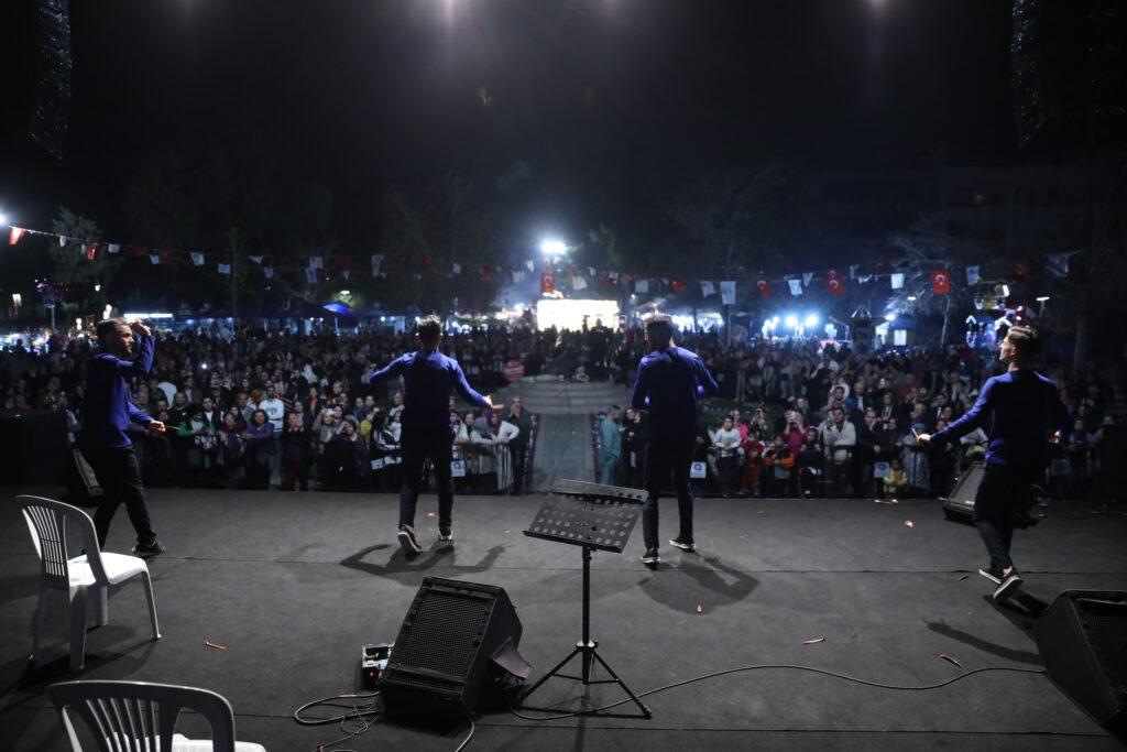 Konyalilar gecesi 1 - Mega TV