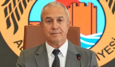 Başkan Özçelik’ten Emekçi Kadınlar Günü Mesajı