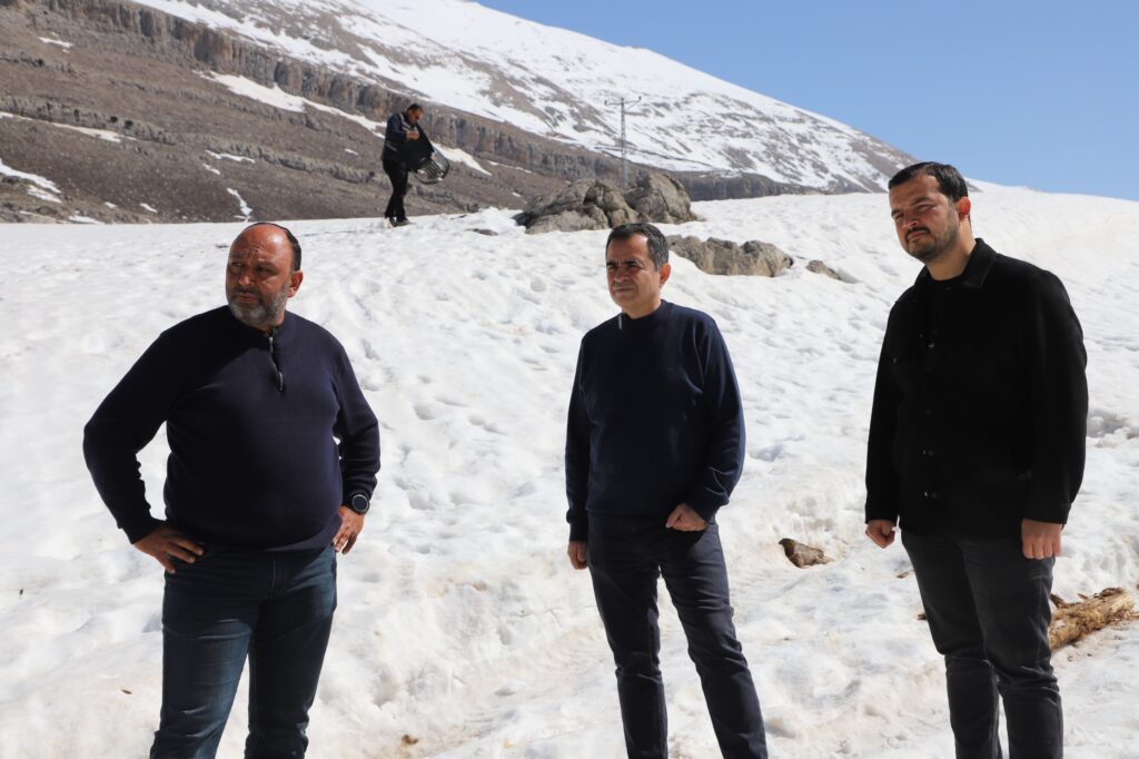 30 Yaylaya Hizmet Verecek Yol, Yayla Sezonuna Hazır Olacak - Mega TV WhatsApp Image 2025 03 14 at 17.03.39 - Mega TV
