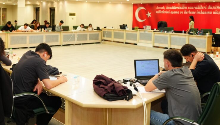 Alanya Belediyesi Eski Meclis Salonu Öğrencilere Tahsis Edildi