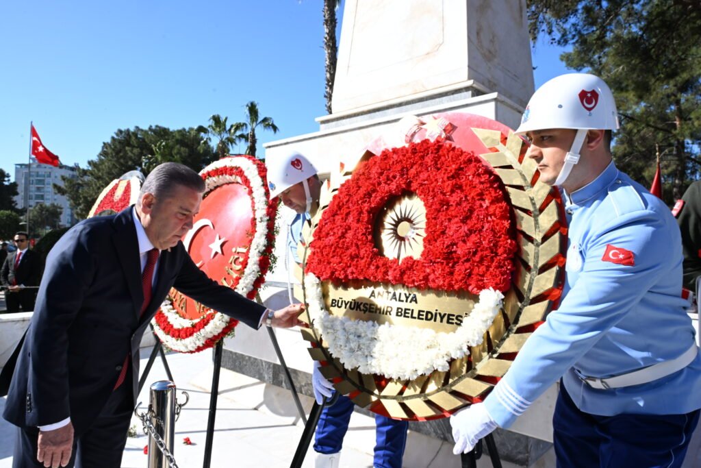 canakkale anma toreni 2 - Mega TV