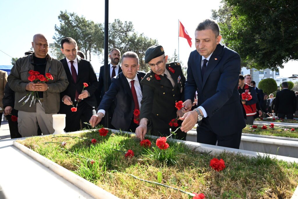 Çanakkale Zaferi’nin 110’uncu Yılı Törenle Anıldı - Mega TV canakkale anma toreni 7 - Mega TV