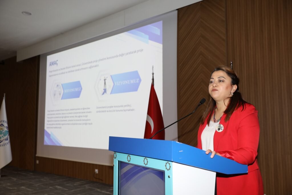 ALKÜ’DE PROJELERLE İLGİLİ YENİ BİR DÖNEM BAŞLADI - Mega TV 5M3A8586 - Mega TV