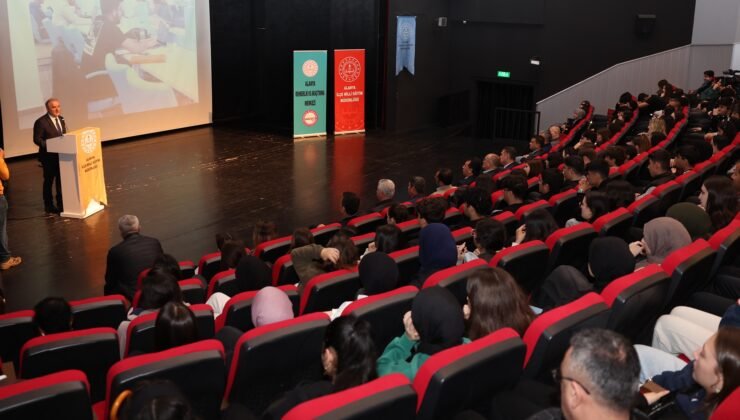 ALKÜ GELECEĞİN ÜNİVERSİTELİLERİYLE BULUŞTU