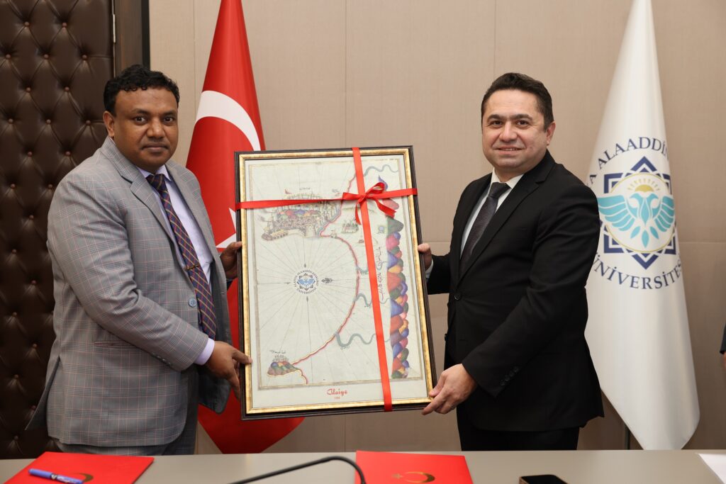 ALKU NOAKHALI UNIVERSITESI ILE ILISKILERI GELISTIRIYOR 5 - Mega TV