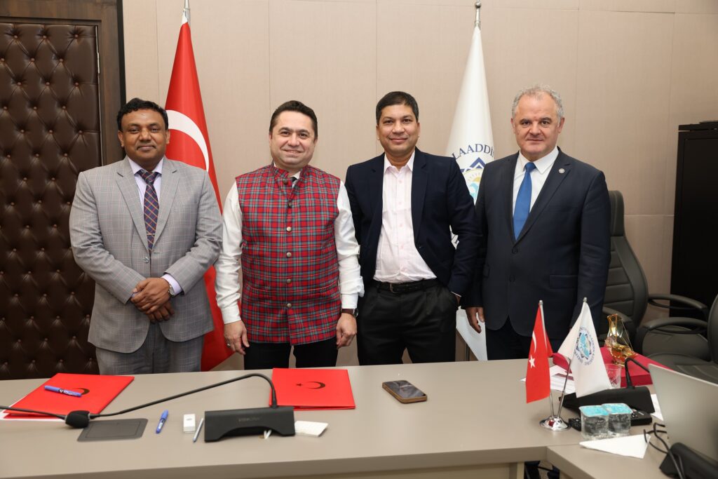 ALKU NOAKHALI UNIVERSITESI ILE ILISKILERI GELISTIRIYOR 55 - Mega TV