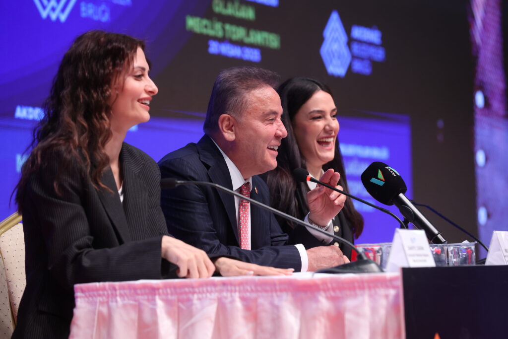 Belediyeciligin kalbi Antalyada atti 5 - Mega TV
