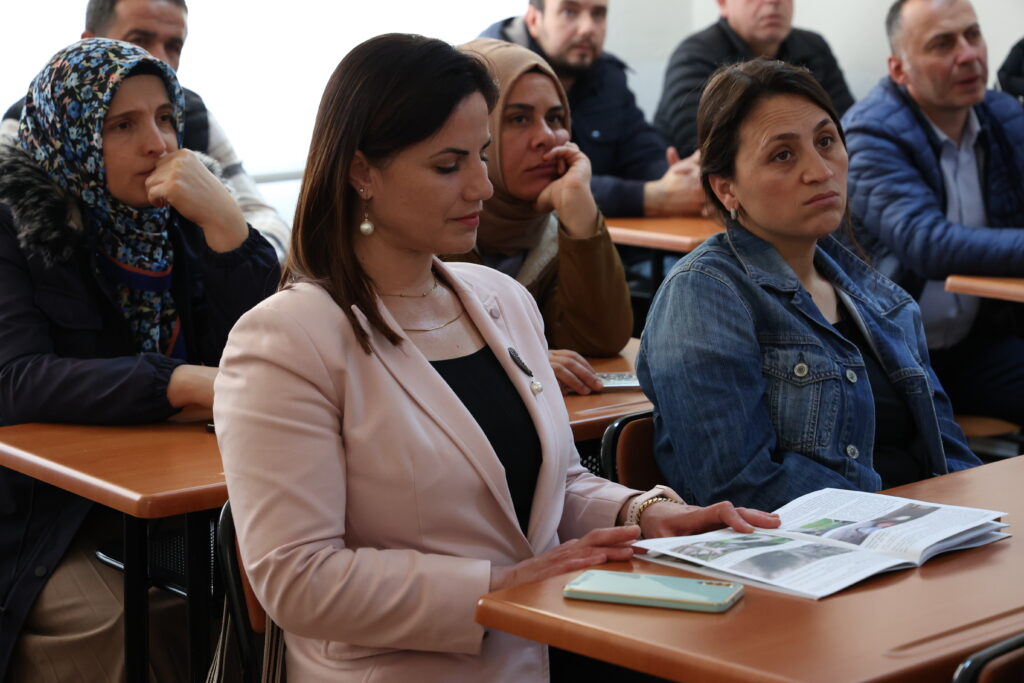 Buyuksehir Ipek Bocegi Yetistiriciligini Yayginlastiriyor 6 - Mega TV