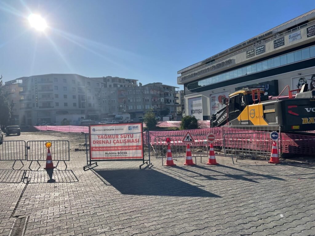 Istiklal mahallesi altyapi 1 - Mega TV