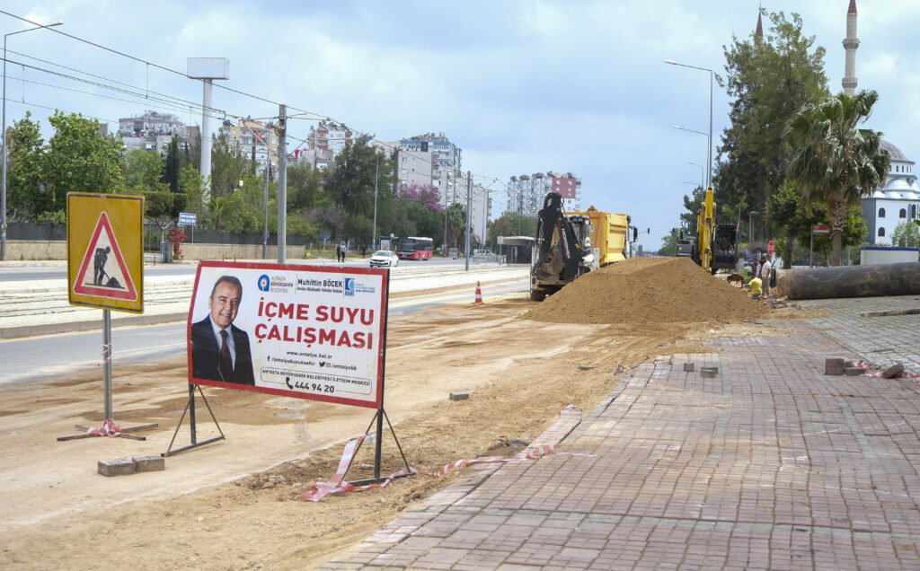 Muratpasadan Kepeze yatay sondaj gecisiyle icme suyu 3 - Mega TV