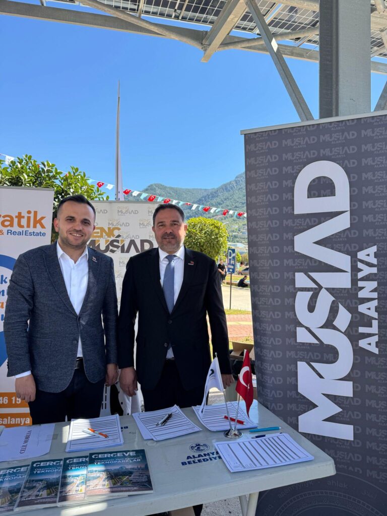 MÜSİAD Alanya'dan Gençlere Kariyer Desteği - Mega TV WhatsApp Image 2025 04 15 at 20.48.29 - Mega TV