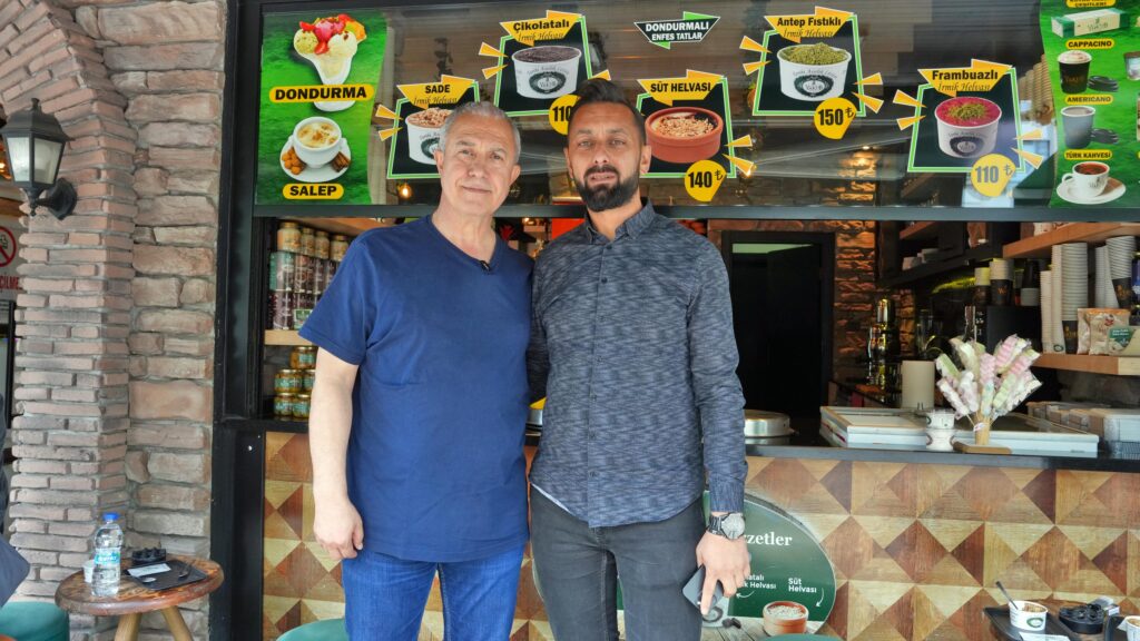 BAŞKAN ÖZÇELİK’TEN ESNAFA VE VATANDAŞA SICAK ZİYARET - Mega TV WhatsApp Image 2025 04 17 at 14.45.27 - Mega TV