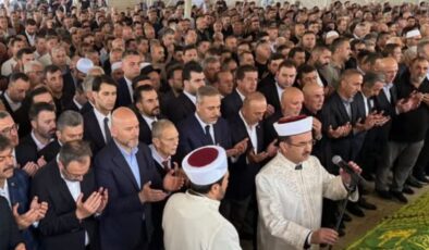 Çavuşoğlu Ailesinin Acı Günü: Osman Çavuşoğlu Son Yolculuğuna Uğurlandı