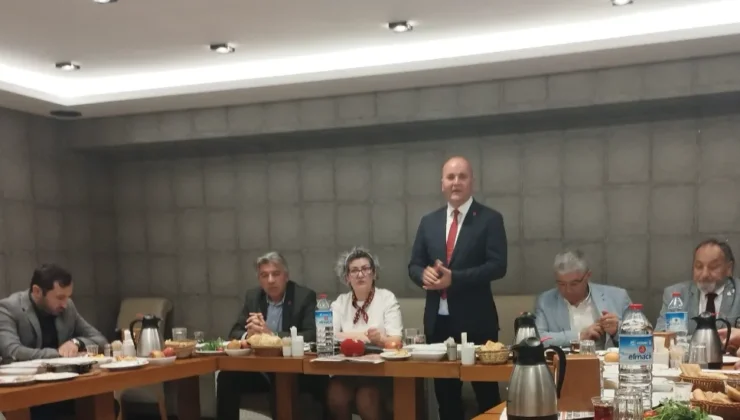 Halkın Değil, Rantın Peşindeler…