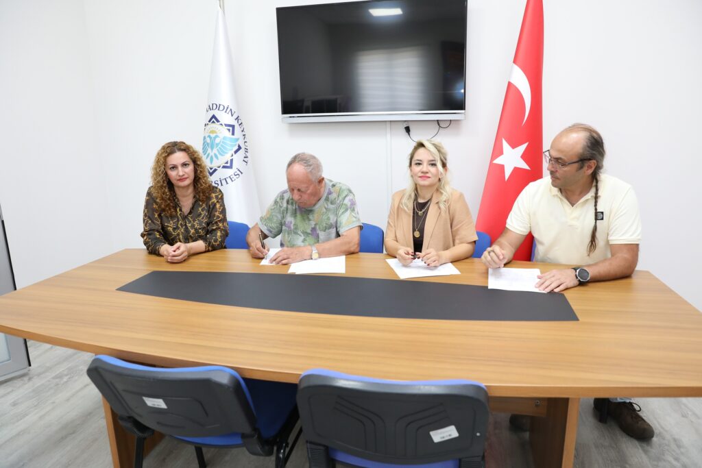 Alanya Sevdalısı Alman Vatandaştan ALKÜ’ye Kadavra Bağışı - Mega TV ALANYA SEVDALISI ALMAN VATANDASTAN ALKUYE KADAVRA BAGISI 6 - Mega TV