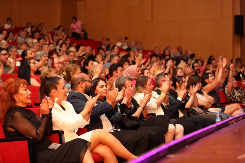 Anneler gunu konseri 5 - Mega TV