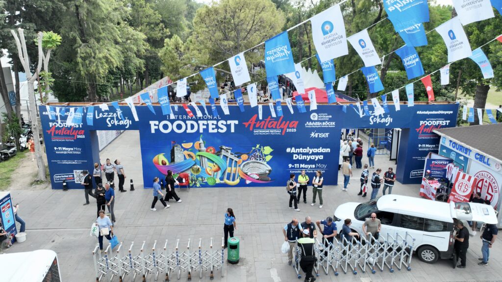4.FoodFest Antalya Uluslararası Gastronomi Festivali Başladı - Mega TV Gastronomi Festivali Acilis 5 - Mega TV