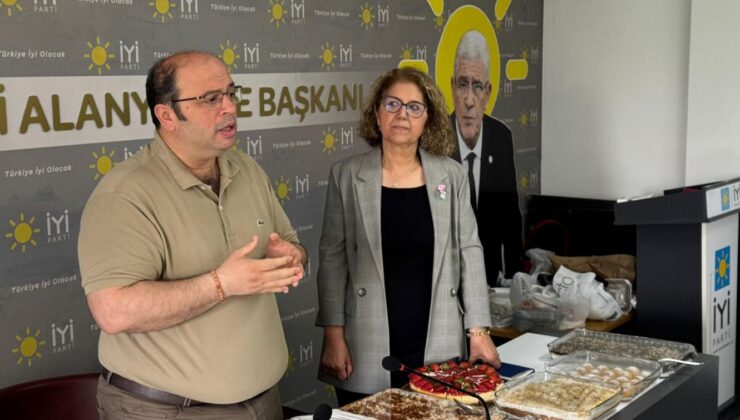 İYİ Parti Alanya İlçe Kadın-Aile Sosyal Hizmetler Başkanlığı’ndan Anneler Günü Mesajı