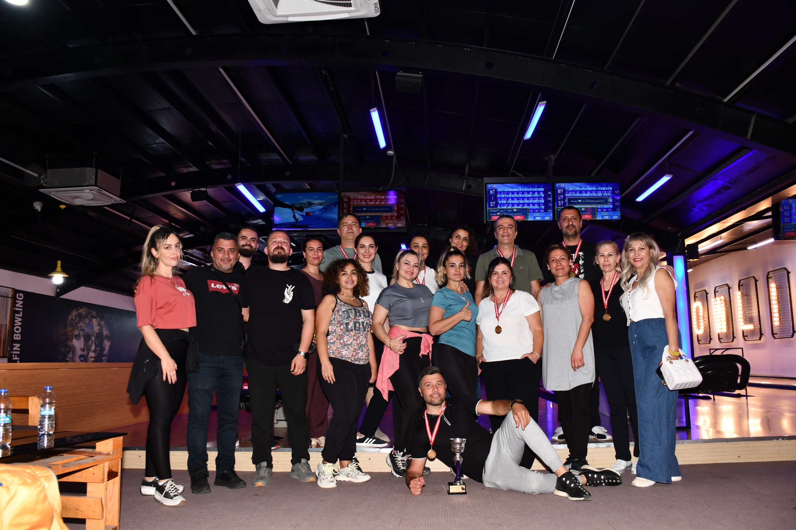 Sağlık Çalışanlarının Bowling Heyecanı