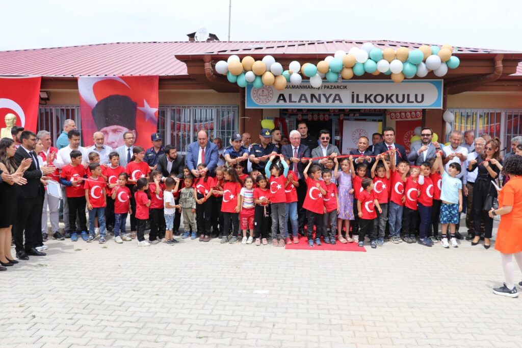 Türkiye'de İlk Kez Alanya İlkokulu Adına Bir İlkokul Açıldı - Mega TV WhatsApp Image 2025 05 26 at 19.49.41 - Mega TV