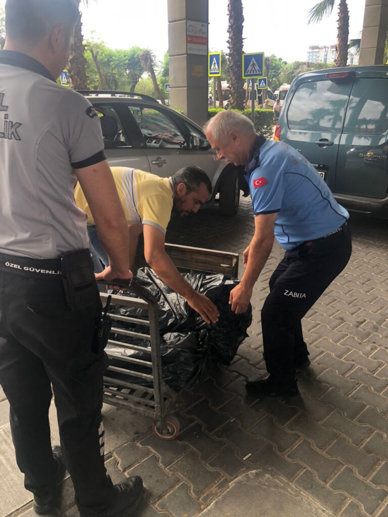 mavi yencgec 1 - Mega TV