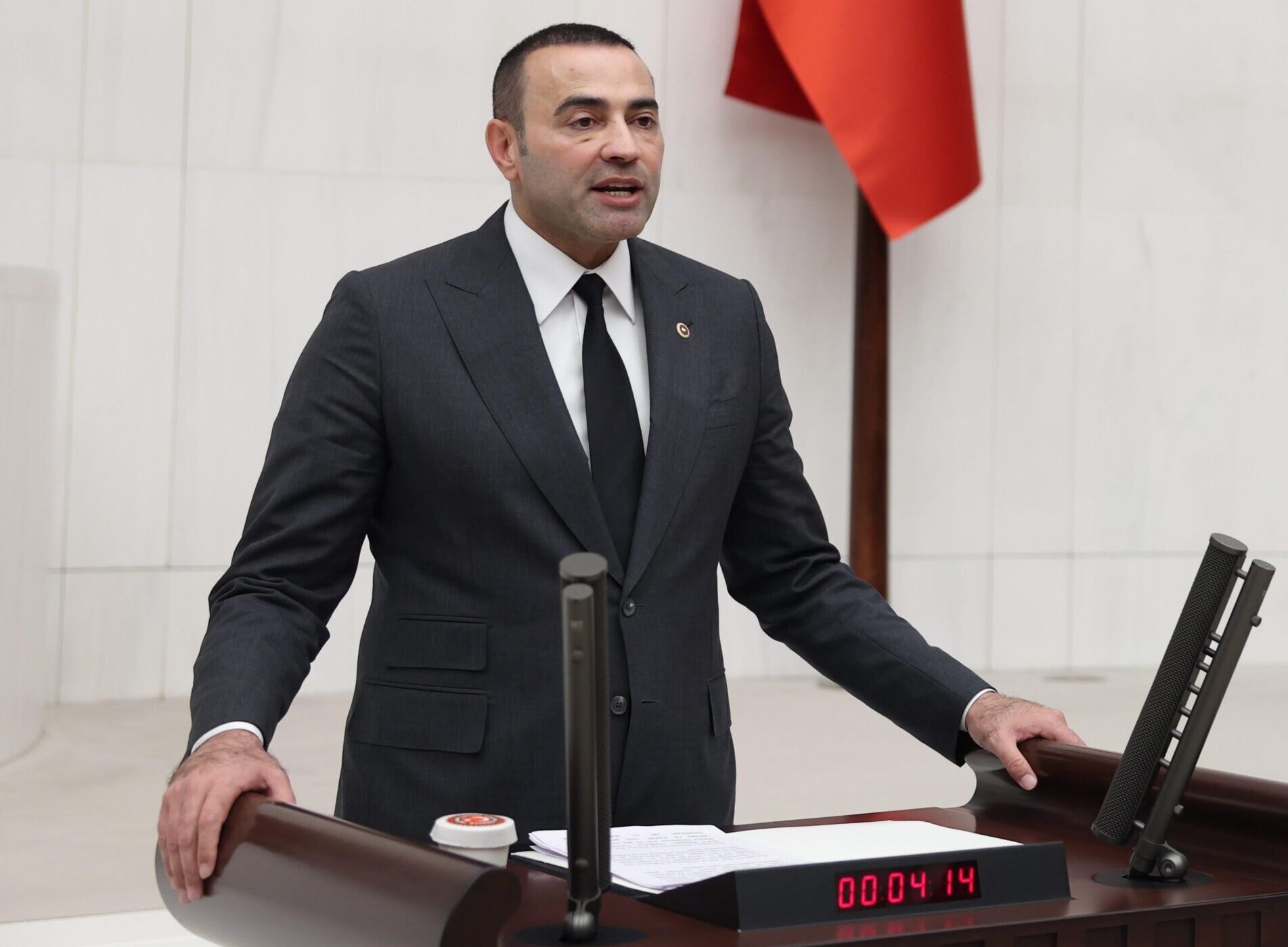 CHP’li Aykut Kaya: “Yavrudoğan Göleti’nde 15 Yıldır Tek Bir Çivi Dahi Çakılmadı” - Mega TV WhatsApp Image 2025-06-03 at 19.03.53