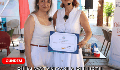 Bilim Vatandaşla Buluştu, Bilim Kafe İle Sağlıklı Beslenme Anlatıldı