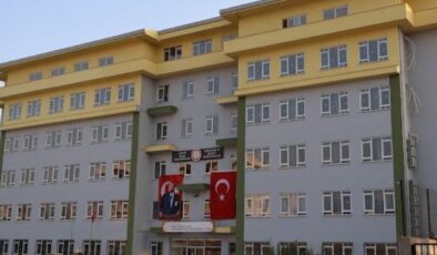 Geleceğin Turizmcileri Emine Gümrükçüler’de Yetişecek