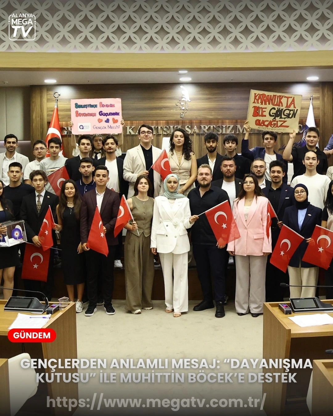 GENÇLERDEN ANLAMLI MESAJ: “DAYANIŞMA KUTUSU” İLE MUHİTTİN BÖCEK’E DESTEK