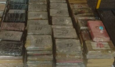 DİPLOMATİK PLAKALI ARAÇTA 206 KİLO KOKAİN! SINIRDA “ORIENT EXPRESS” OPERASYONU