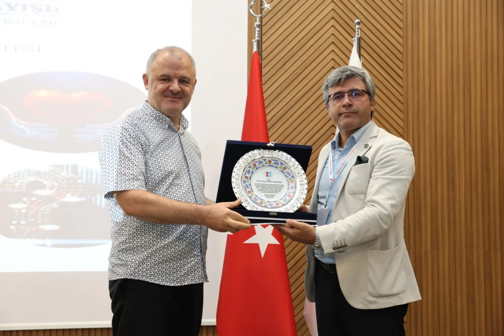 ALKÜ, PDR ÖĞRENCİLERİNİ BİLİM VE GELECEKLE BULUŞTURDU - Mega TV PDR OGRENCILERI ALKUDE BULUSTU 7 - Mega TV