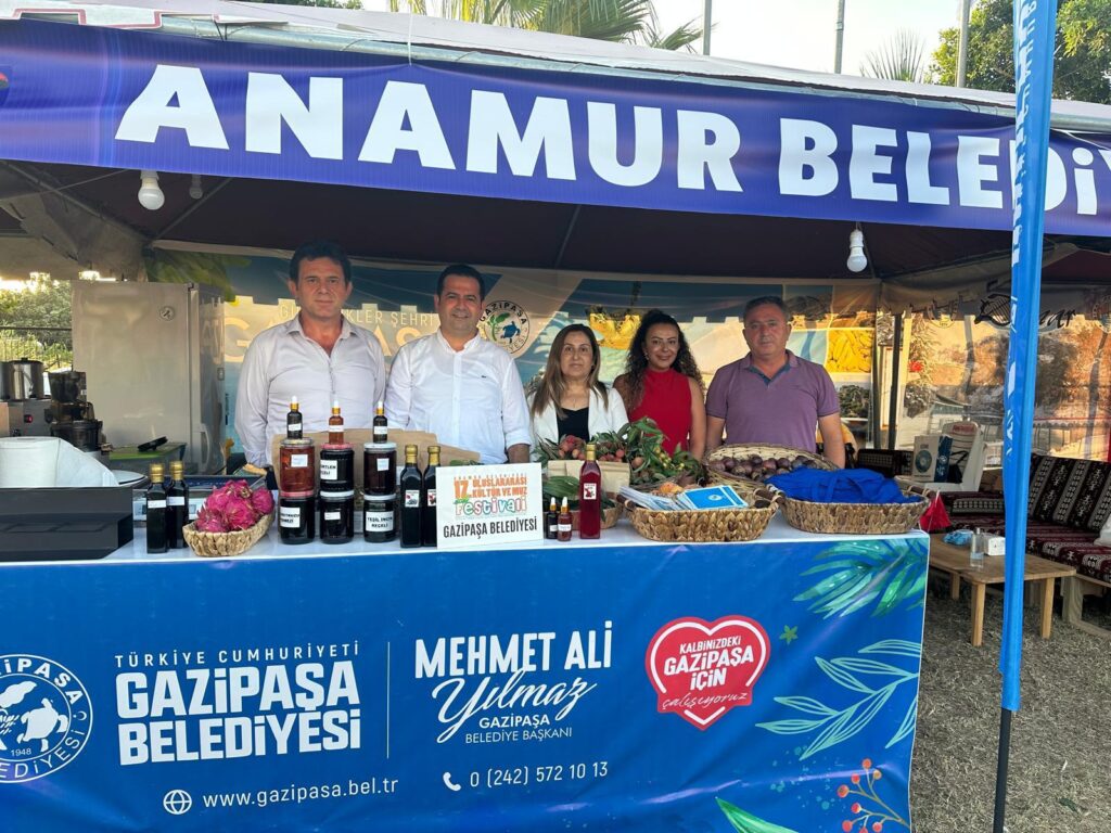 Gazipaşa'nın Tropik Ruhu Anamur’da Esmeye Başladı: Festivalde Büyük İlgi Gördü - Mega TV WhatsApp Image 2025 07 21 at 19.04.45 - Mega TV