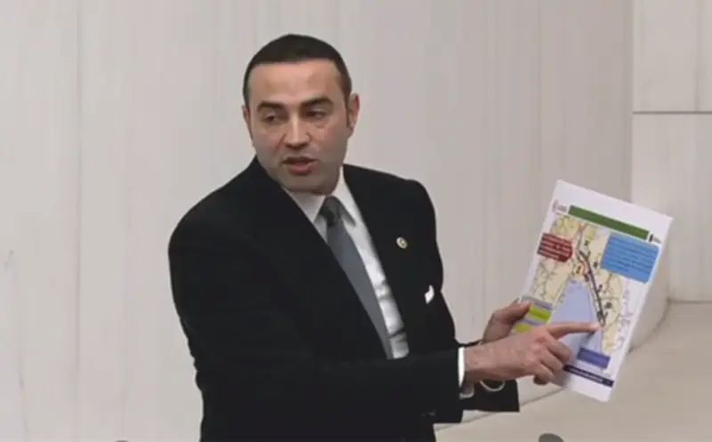 CHP’Lİ AYKUT KAYA’DAN OTOYOL TEPKİSİ: “BU PROJE ANTALYA’YA DEĞİL, GÖZ BOYAMAYA HİZMET EDİYOR”