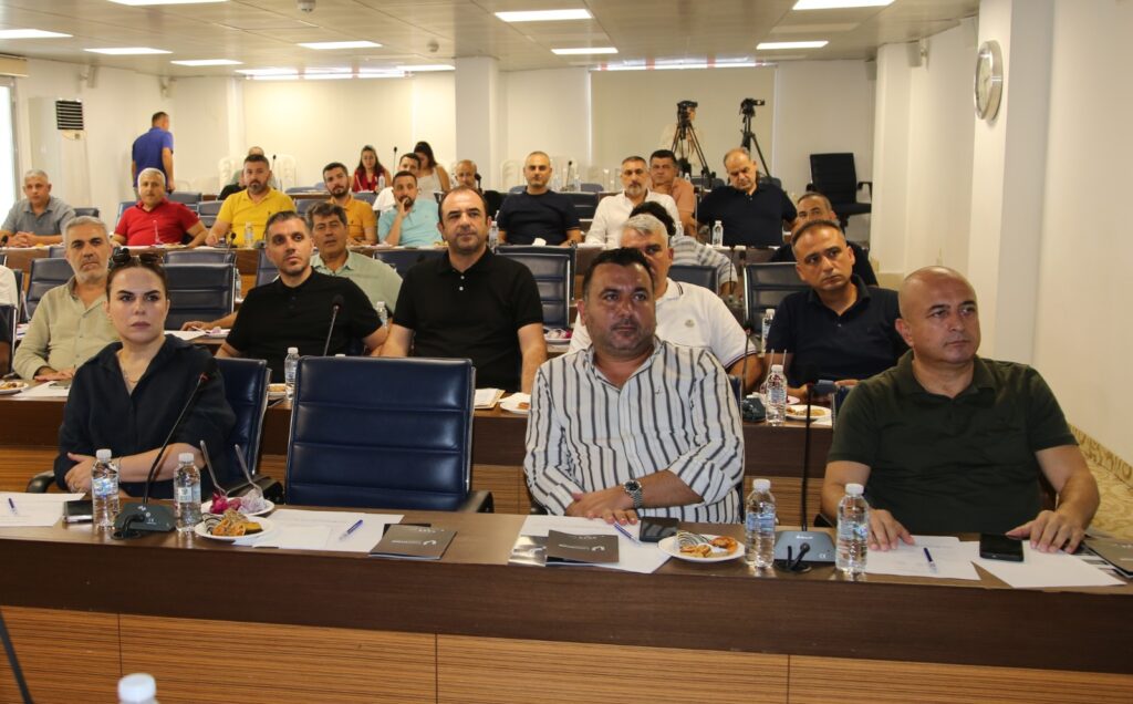 ERDEM, MECLİSİ GÜNDEMİN MERKEZİNE TAŞIDI - Mega TV WhatsApp Image 2025 07 29 at 16.22.11 - Mega TV